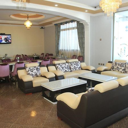 Hera Addis Hotel Exterior foto