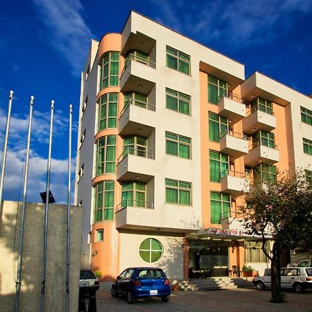 Hera Addis Hotel Exterior foto