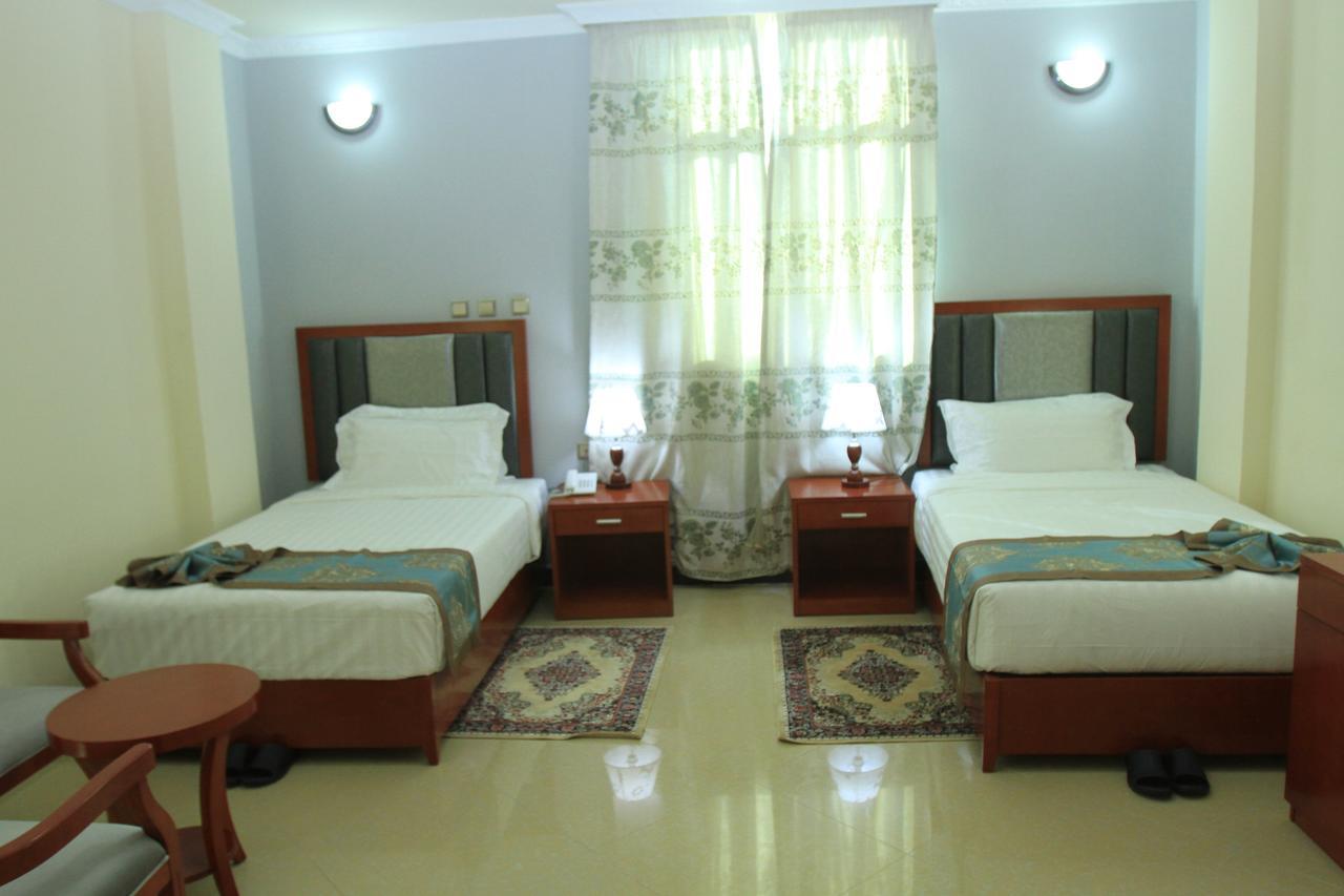 Hera Addis Hotel Exterior foto